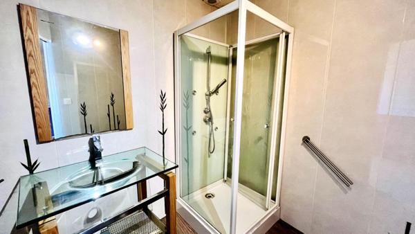 Maison  5 pièce(s) 116 m2