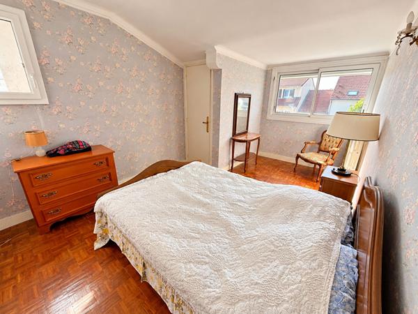 Maison Antony 5 pièce(s) 100.12 m2