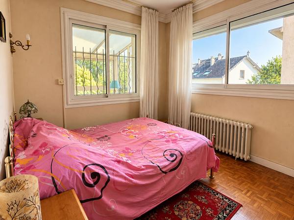 Maison Antony 5 pièce(s) 100.12 m2
