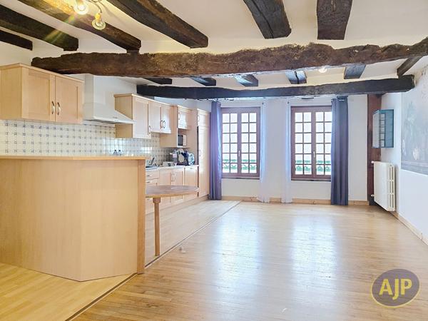 Vente maison Josselin : 255 000 € - AJP Immobilier Plumelec