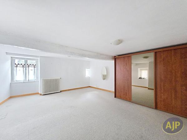 Vente maison Josselin : 255 000 € - AJP Immobilier Plumelec
