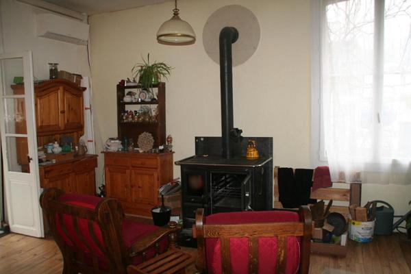 Maison de caractère - Ancien Hotel - Fort potentiel commercial à Prats De Mollo La Preste