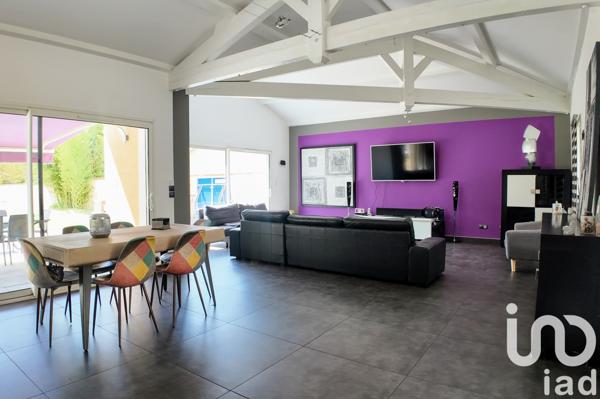 Maison à vendre 5 pièces 190 m² Unias