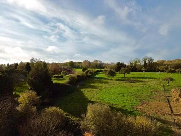 Vue, Calme, Proche de toutes commodités