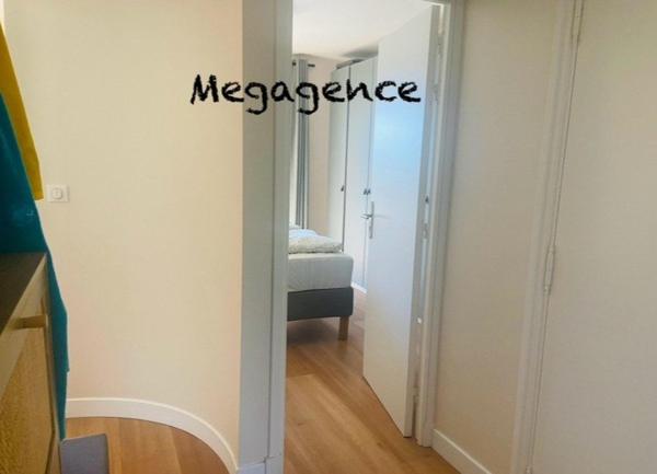 Appartement à Le Lavandou, 83980 - 2 pièces 49m²