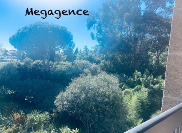 Appartement à Le Lavandou, 83980 - 2 pièces 49m²