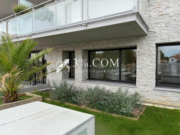 Studio
                                                                                                                                                                                                                                                                                                                        1 pièce(s)                                                                                                                                                                                                                                                                                                                              38.68  m²