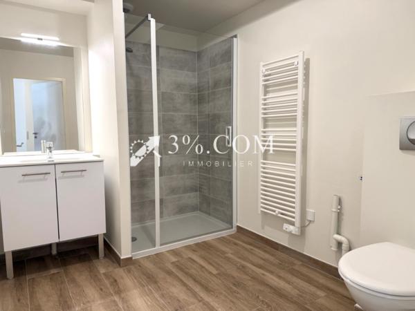 Studio
                                                                                                                                                                                                                                                                                                                        1 pièce(s)                                                                                                                                                                                                                                                                                                                              38.68  m²