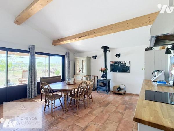 Mas dans la vallée du Lubéron rénové