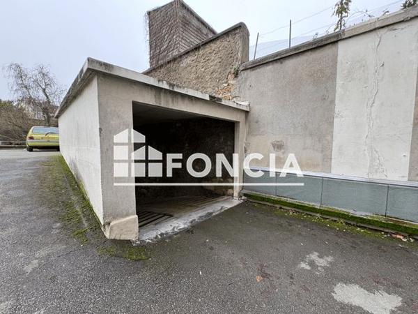 Location Parking - 15 rue Benjamin Franklin Versailles 78000