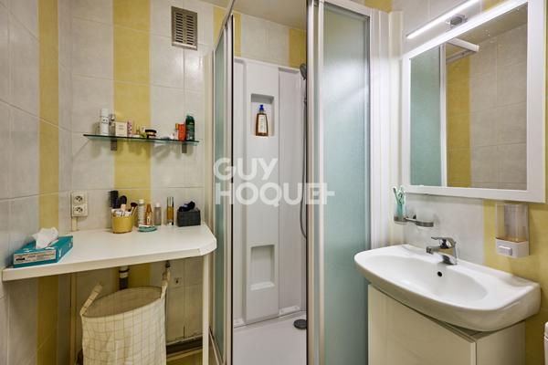 TROUVILLE-SUR-MER - SUPERBE 2 PIECES CABINE AVEC VUE MER !