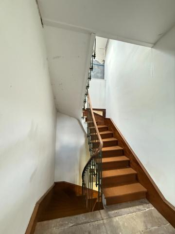 EN EXCLUSIVITE Très belle propriété de 215m² avec piscine et dépendances sur 3000 m² de terrain 177 900 €