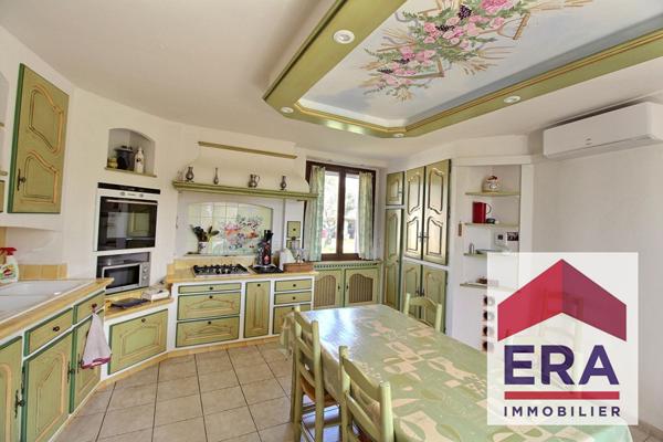 Maison Pont Saint Esprit 4 pièce(s) 123m2