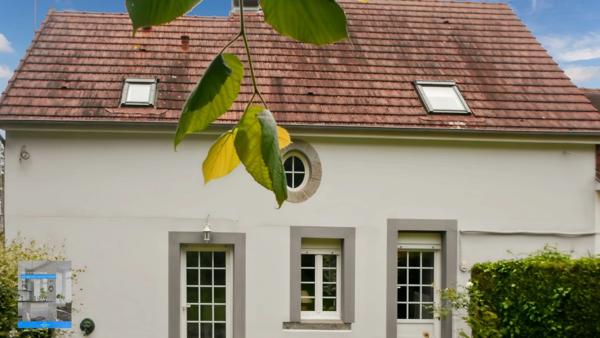 beaucoup de charme pour cette maison de campagne avec terrain