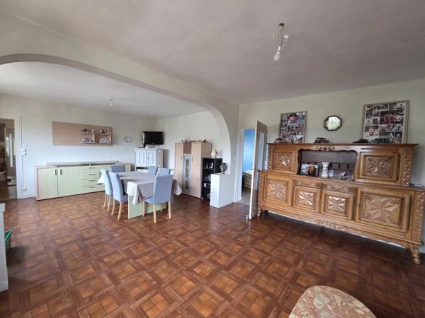Vente Maison 8 pièces 168 m2 à Crécy-sur-Serre