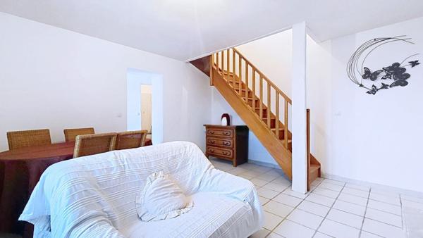 Maison rénovée avec vue dégagée - Beton-Bazoches