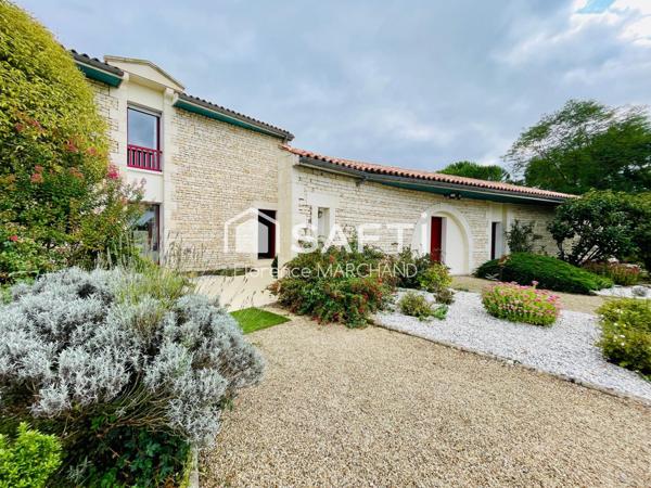 BELLE PROPRIÉTÉ 6 CH, LOGEMENT ANNEXE, PISCINE, PARC PAYSAGÉ