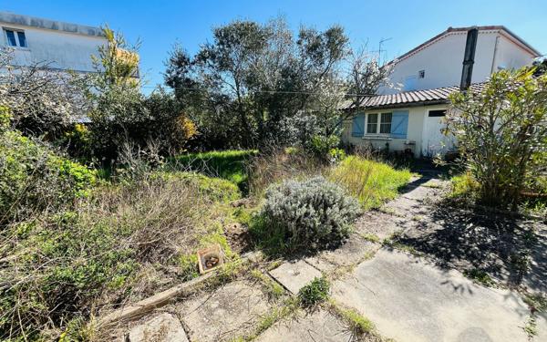 Maison à vendre    4 pièces •  Royan