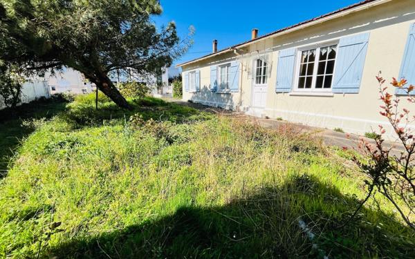 Maison à vendre    4 pièces •  Royan