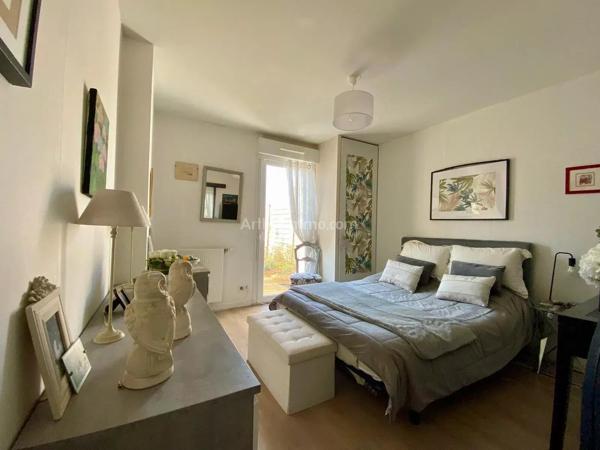 Vente                                                      Maison
                        
                     6 pièces                      112 m2                     à Vannes