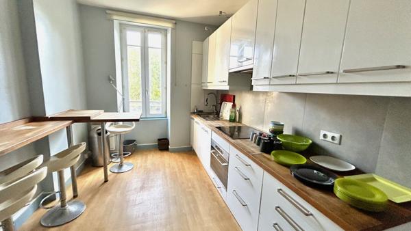 St Michel . 1 Chambre. Meublé. Calme