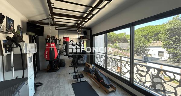 À vendre Maison 7 pièces 317.75 m² - Aigues-mortes 30220