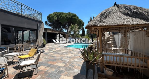 À vendre Maison 7 pièces 317.75 m² - Aigues-mortes 30220