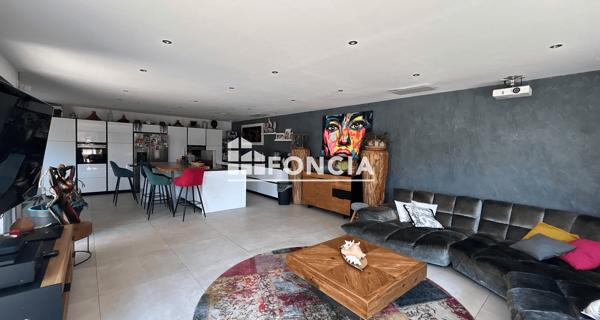 À vendre Maison 7 pièces 317.75 m² - Aigues-mortes 30220