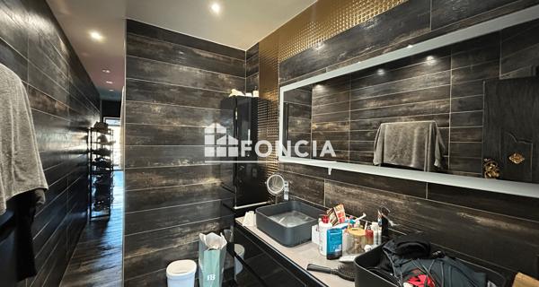 À vendre Maison 7 pièces 317.75 m² - Aigues-mortes 30220