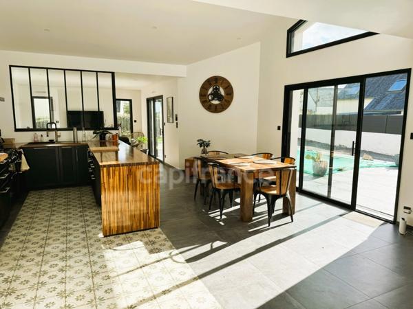 Maison contemporaine à vendre 5 pièces PLOUNEOUR TREZ (29)