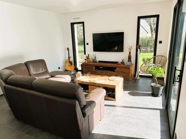 Maison contemporaine à vendre 5 pièces PLOUNEOUR TREZ (29)