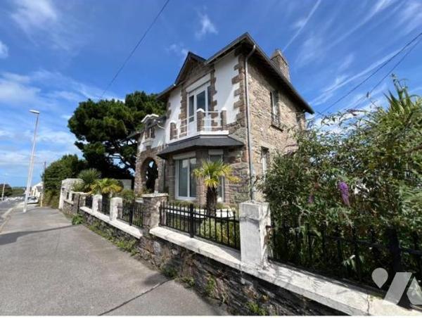 Maison des années 30', vue dégagée !