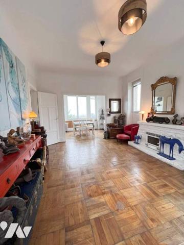 Maison des années 30', vue dégagée !