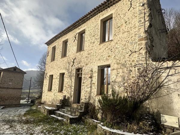 Vente Maison 3 pièces 120 m2 à Clumanc