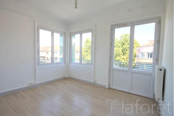 Location appartement Givors - 2 pièce(s) - 44 m² - 513 €/mois