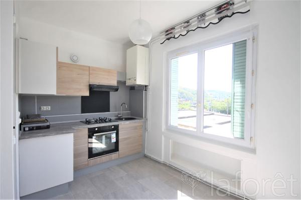 Location appartement Givors - 2 pièce(s) - 44 m² - 513 €/mois