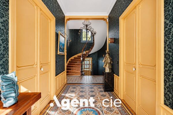 Maison bourgeoise à vendre, 9 pièces - Bayeux 14400