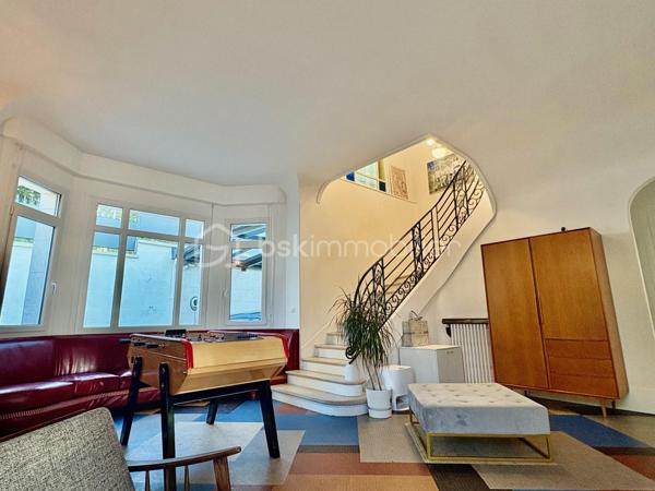 Demeure de 564,97 m²