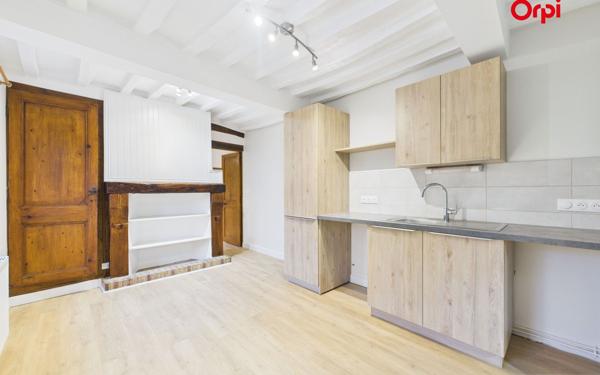 Maison à louer    3 pièces •  Bernay