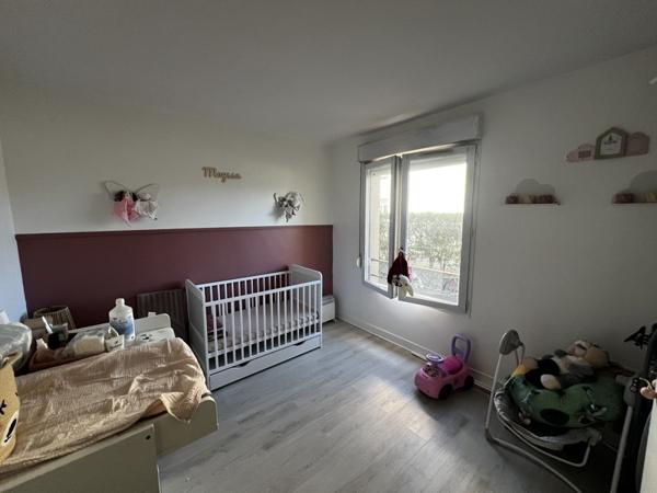 Appartement à vendre |                                       Les Mureaux |                                        3 pièces  |  62,2 m²