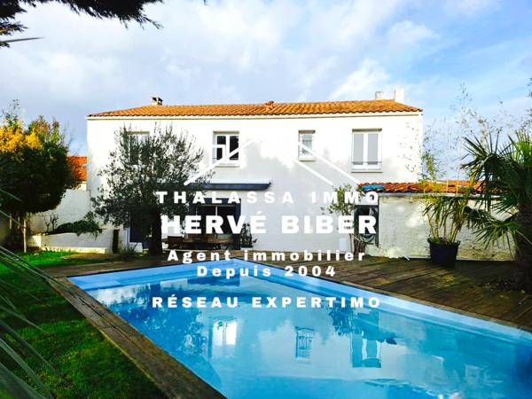 Puilboreau (17138) PROCHE LA ROCHELLE – Maison familiale 6 pièces – 150 m² – Jardin plein sud avec piscine