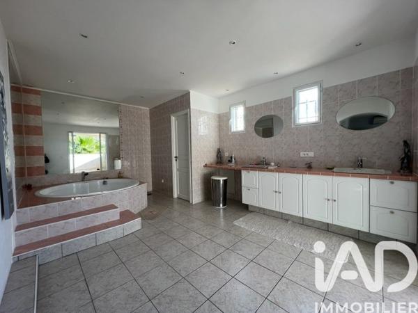 Maison à vendre 4 pièces 150 m² Cabris