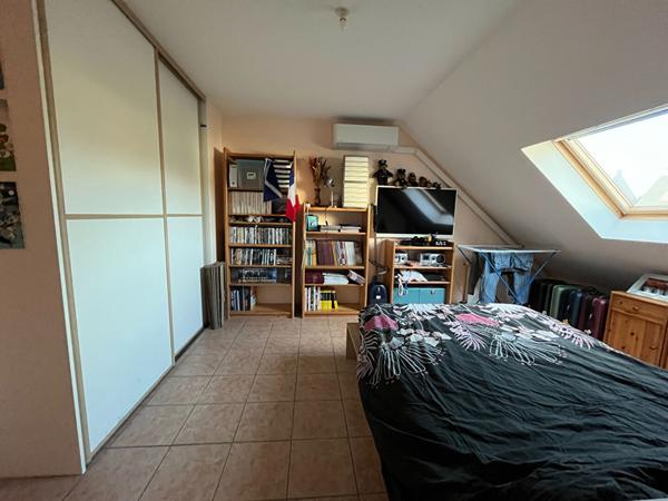 Maison Saint Herblain, 3 chambres, bureau, garage, jardin.