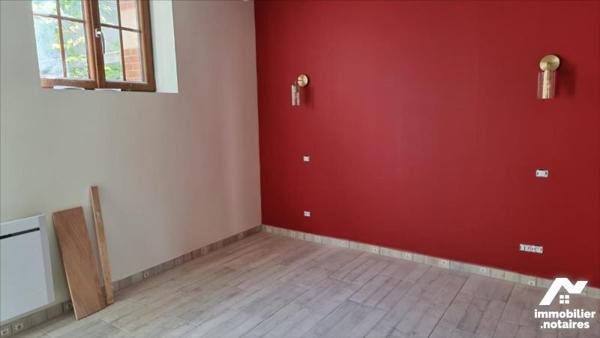 VENTE IMMEUBLE - JONZAC (17500)