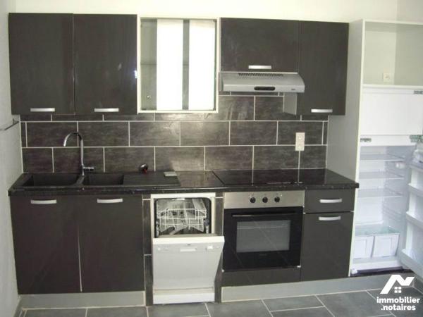 VENTE IMMEUBLE - JONZAC (17500)