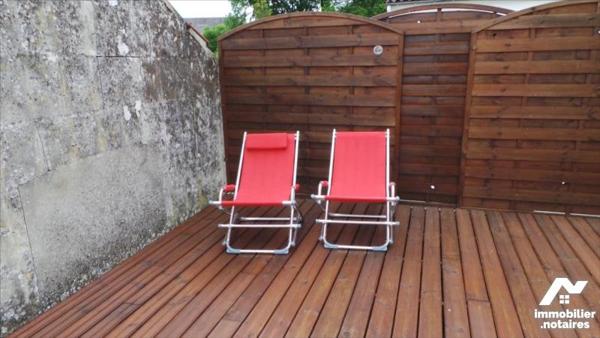 VENTE IMMEUBLE - JONZAC (17500)