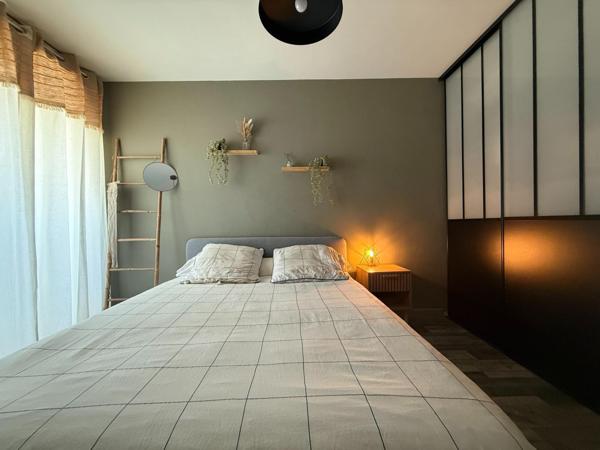 posez vos valises dans ce cocon lumineux