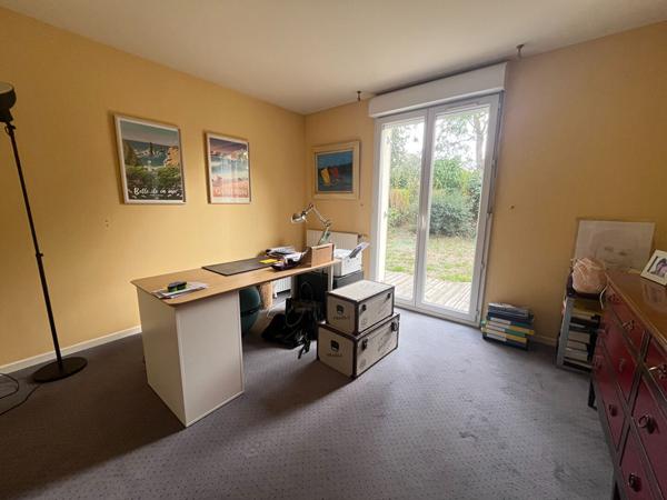 BRUZ CICE BLOSSAC - Maison 8 pièces environ 230 m2 - Terrain SUD sans vis à vis