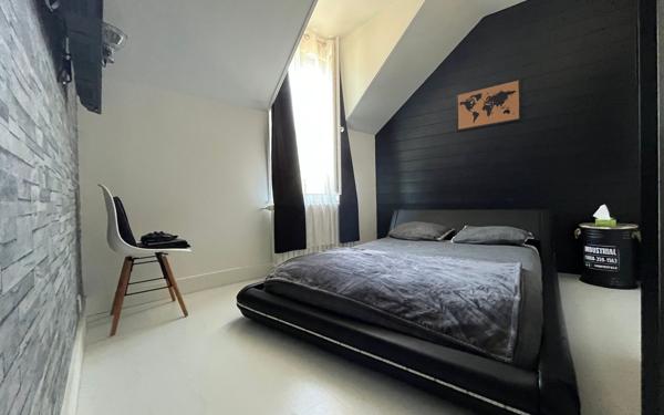 Maison à vendre    6 pièces •  Lormaye