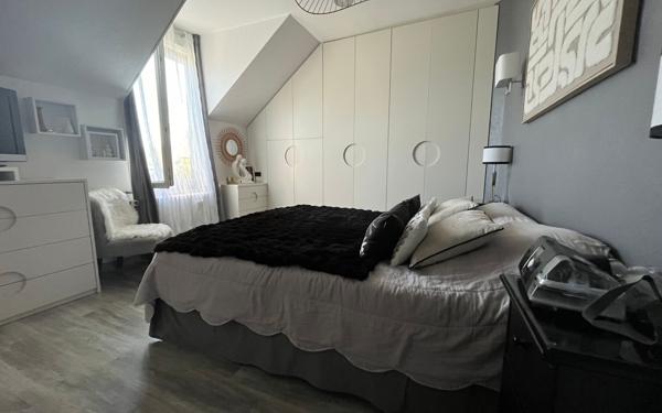 Maison à vendre    6 pièces •  Lormaye